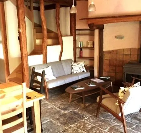 La Fleurine In Mostuejouls, Gorges Du Tarn * 모스튀에줄