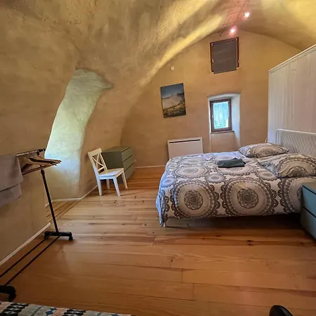 La Fleurine In Mostuejouls, Gorges Du Tarn Mostuéjouls