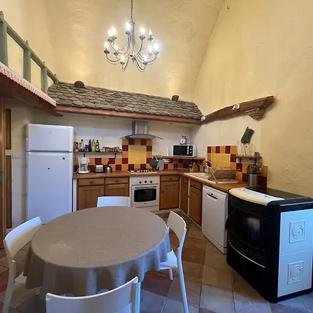 La Fleurine In Mostuejouls, Gorges Du Tarn