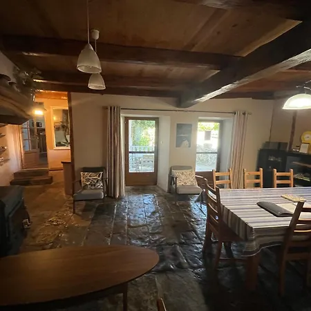 La Fleurine In Mostuejouls, Gorges Du Tarn Mostuéjouls