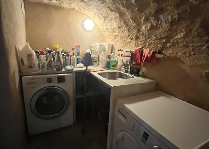 La Fleurine In Mostuejouls, Gorges Du Tarn