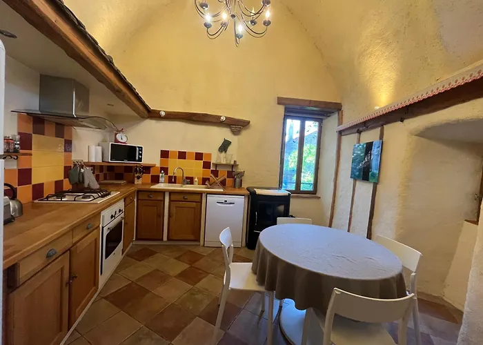 La Fleurine In Mostuejouls, Gorges Du Tarn Mostuéjouls